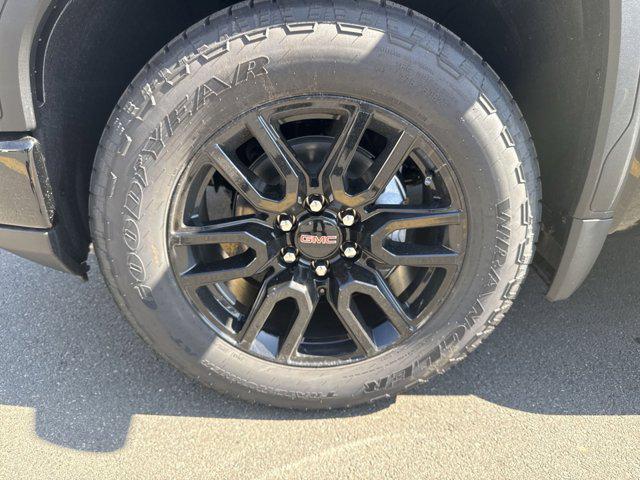 new 2026 GMC Sierra 1500 car, priced at $44,299