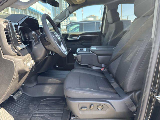 new 2026 GMC Sierra 1500 car, priced at $44,299