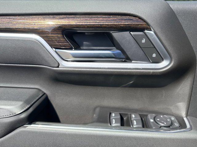 new 2026 GMC Sierra 1500 car, priced at $44,299