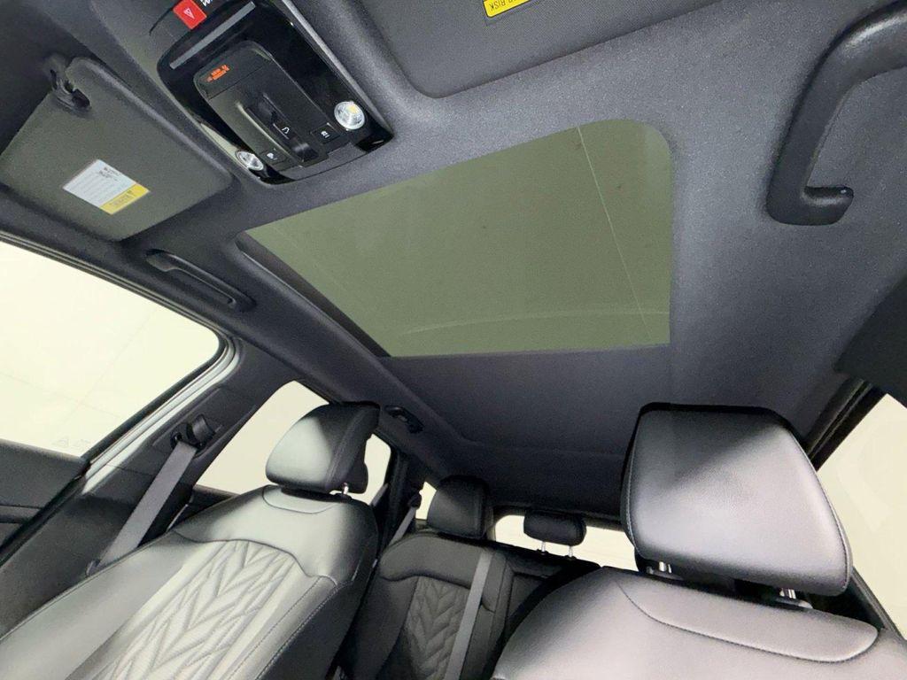 used 2025 Kia Sportage car, priced at $33,495