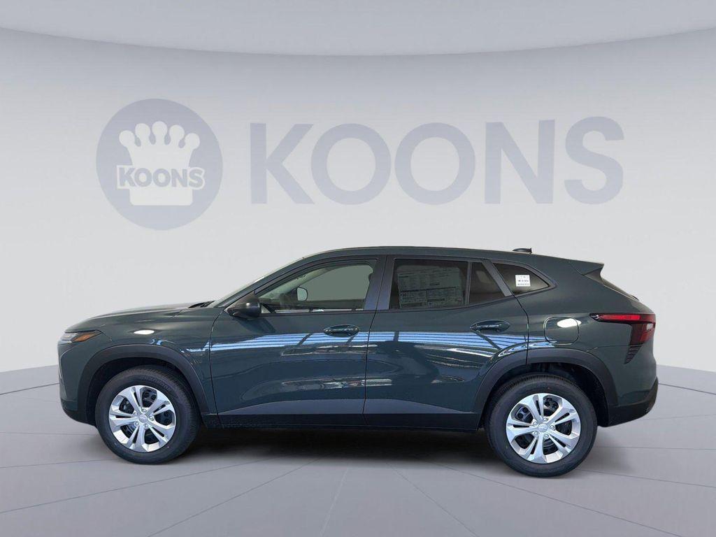 new 2026 Chevrolet Trax car, priced at $23,039