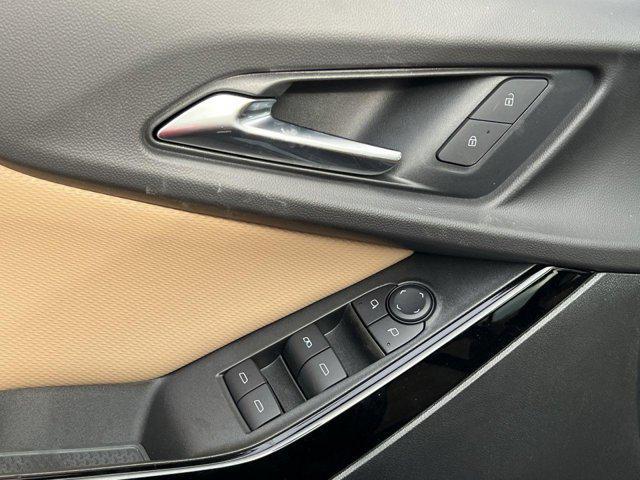 new 2025 Chevrolet Equinox car, priced at $32,325