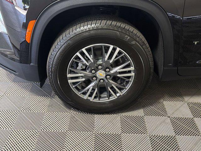 new 2026 Chevrolet Traverse car, priced at $39,663