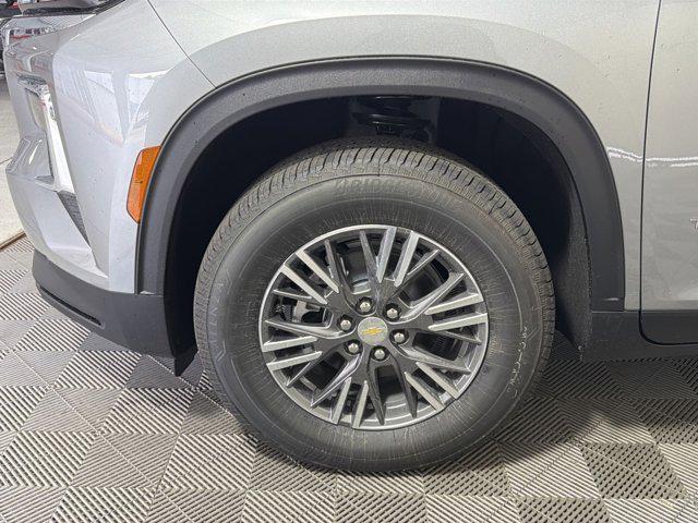 new 2026 Chevrolet Traverse car, priced at $39,030