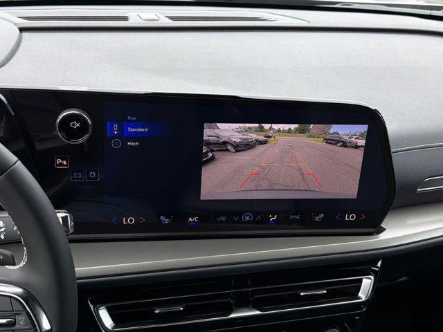 new 2026 Chevrolet Traverse car, priced at $39,030