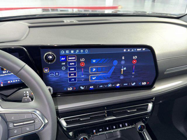 new 2026 Chevrolet Traverse car, priced at $39,030