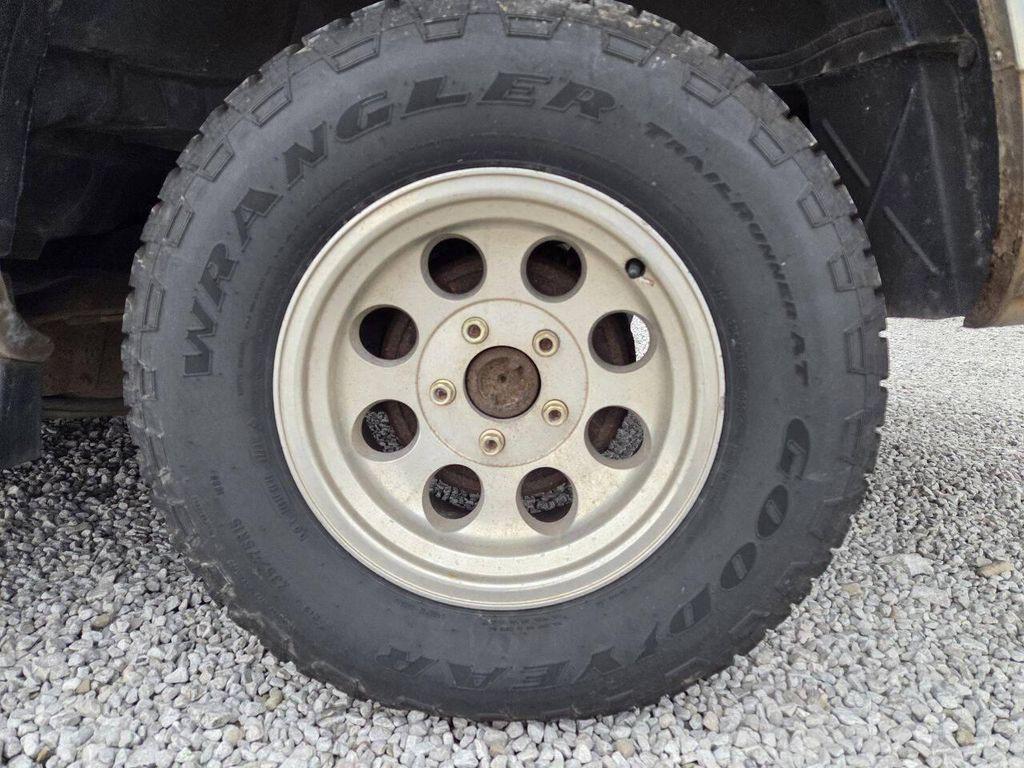 used 1999 Chevrolet Tahoe car, priced at $1,200