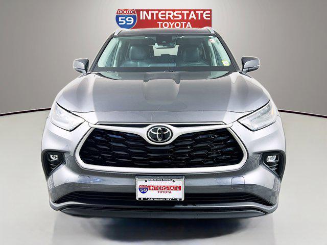 used 2023 Toyota Highlander car, priced at $37,777