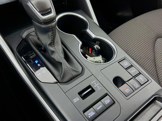 used 2025 Toyota Highlander car, priced at $39,811