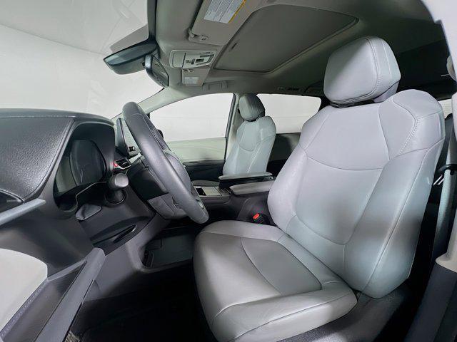 used 2024 Toyota Sienna car, priced at $48,788