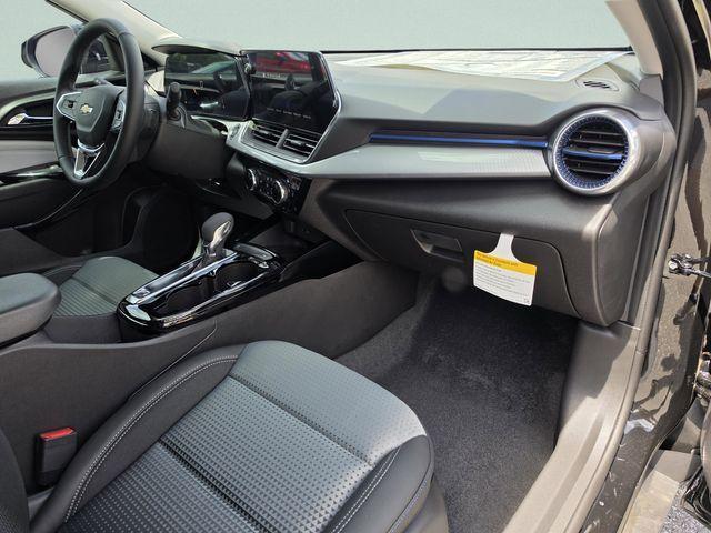 new 2026 Chevrolet Trax car, priced at $25,329