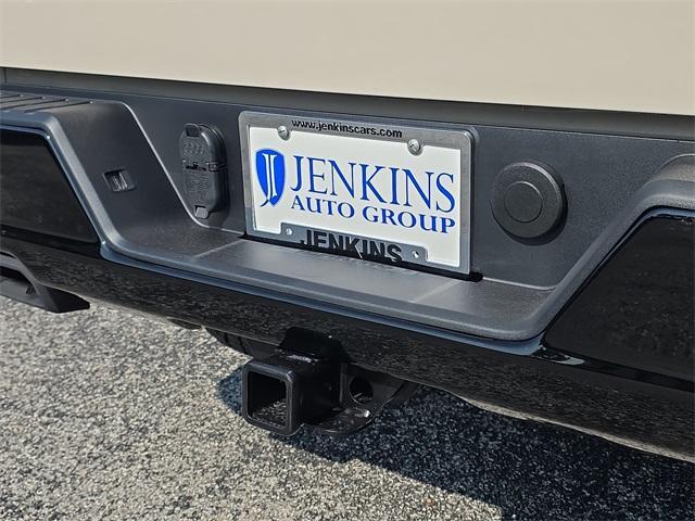 new 2026 Chevrolet Silverado 1500 car, priced at $50,667