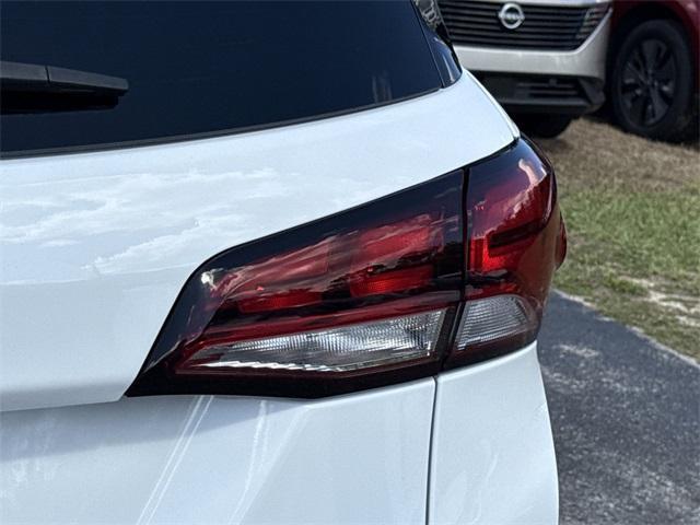 used 2024 Chevrolet Equinox car, priced at $20,977