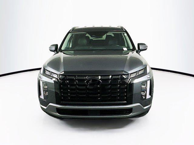 used 2025 Hyundai Palisade car, priced at $31,496