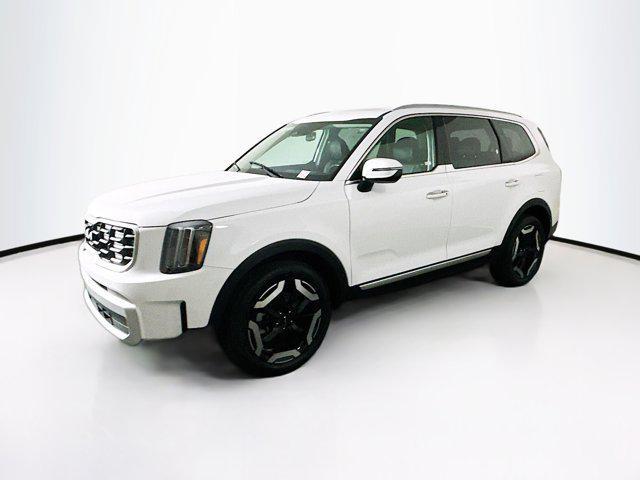 used 2025 Kia Telluride car, priced at $31,987