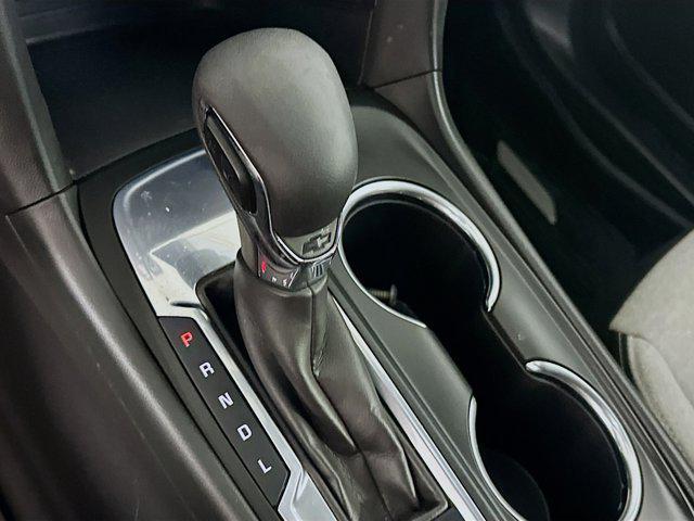 used 2022 Chevrolet Equinox car, priced at $17,987