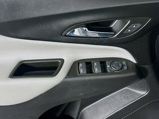 used 2022 Chevrolet Equinox car, priced at $17,987