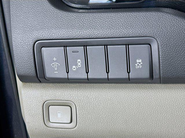 used 2016 Kia Sedona car, priced at $8,996