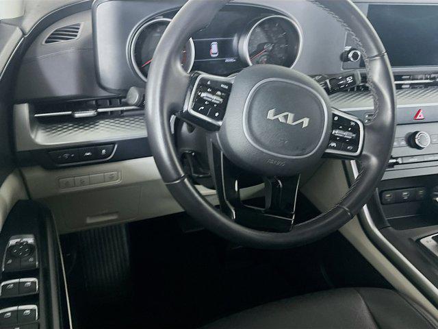 used 2024 Kia Carnival car, priced at $30,496