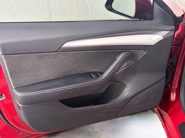 used 2022 Tesla Model 3 car, priced at $25,487