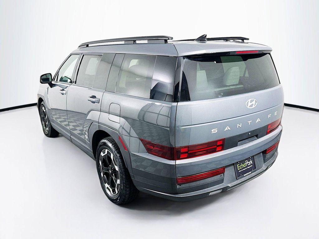 used 2025 Hyundai Santa Fe car, priced at $28,212
