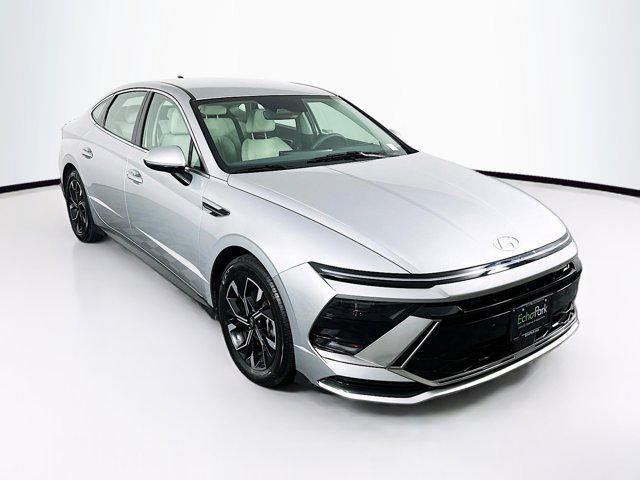 used 2025 Hyundai Sonata car, priced at $21,212