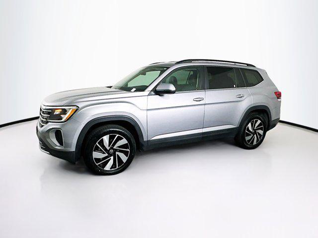 used 2025 Volkswagen Atlas car, priced at $28,996