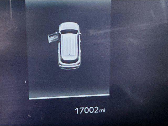 used 2024 Kia Sorento car, priced at $27,996