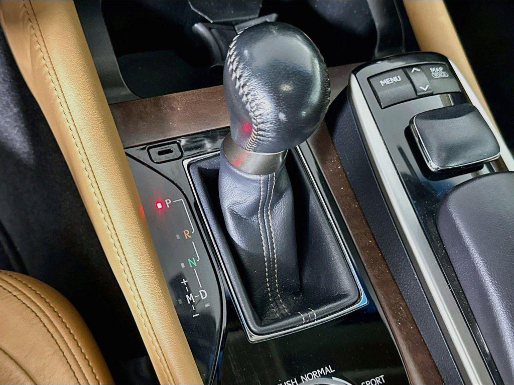 used 2014 Lexus GS 350 car, priced at $19,221