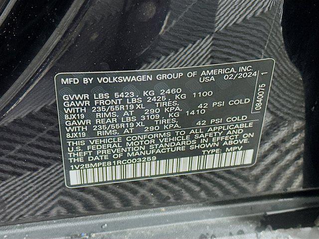 used 2024 Volkswagen ID.4 car, priced at $19,987