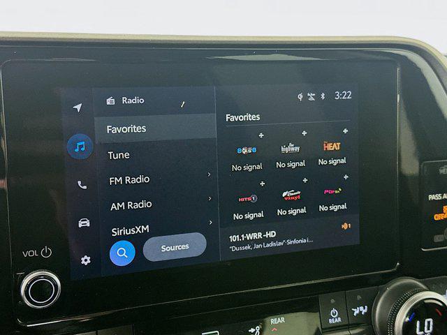 used 2023 Toyota Highlander car, priced at $32,796