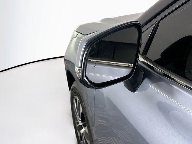 used 2023 Toyota Highlander car, priced at $32,796