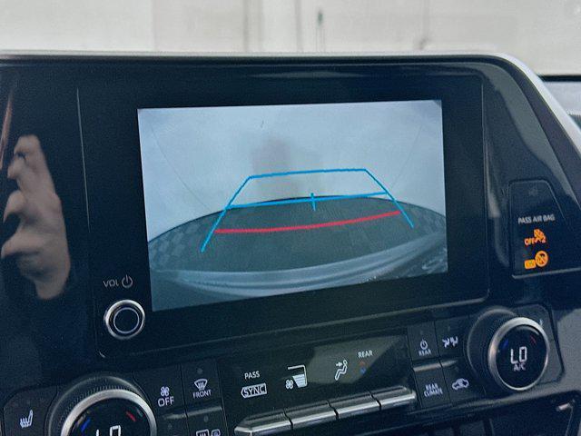 used 2023 Toyota Highlander car, priced at $32,796