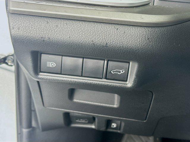 used 2025 Toyota Grand Highlander car, priced at $40,996