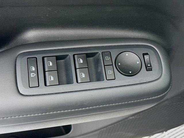 used 2025 Hyundai Santa Fe car, priced at $29,212