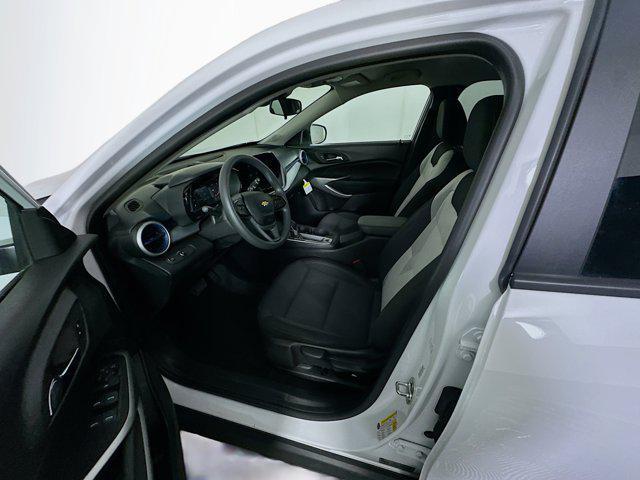 used 2025 Chevrolet Trax car, priced at $19,996