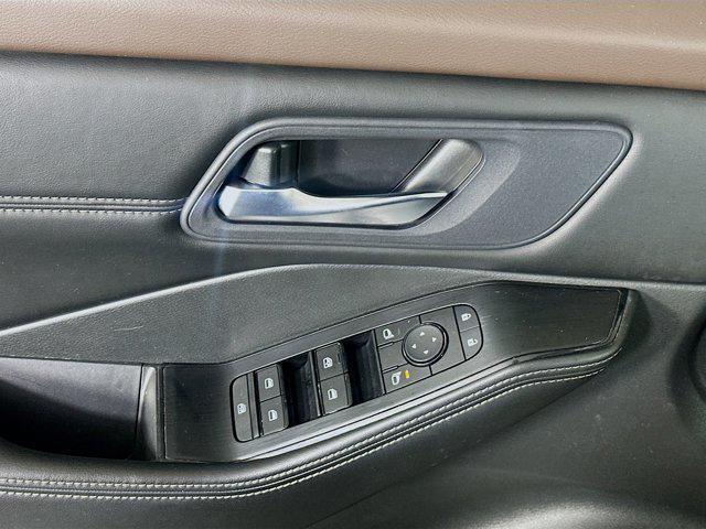 used 2023 Nissan Rogue car, priced at $21,997