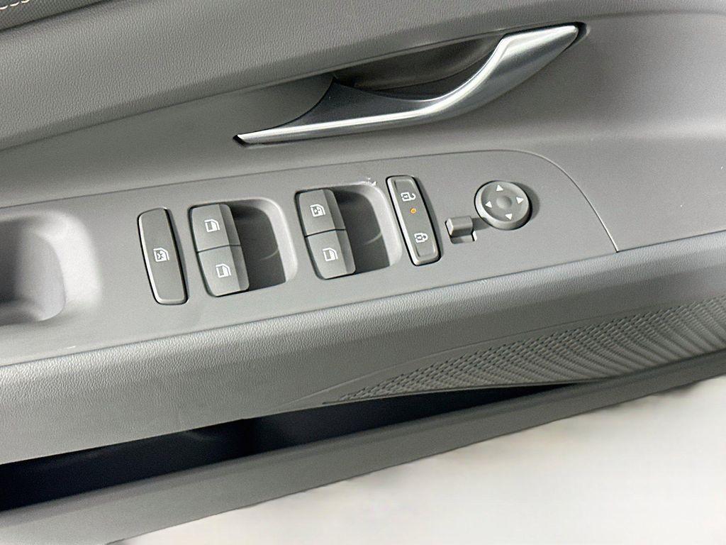 used 2025 Hyundai Elantra car, priced at $20,221