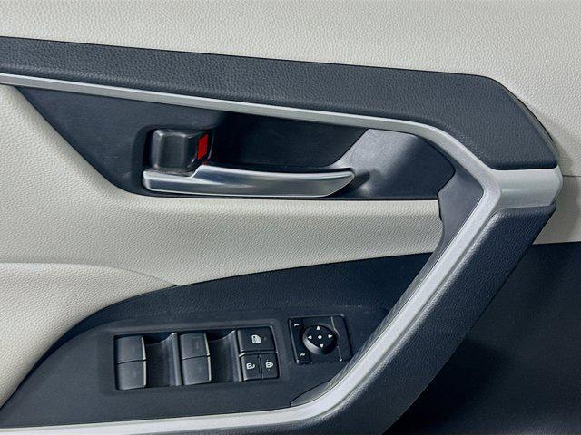used 2022 Toyota RAV4 Hybrid car, priced at $25,487