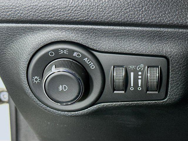 used 2018 Jeep Compass car, priced at $13,712