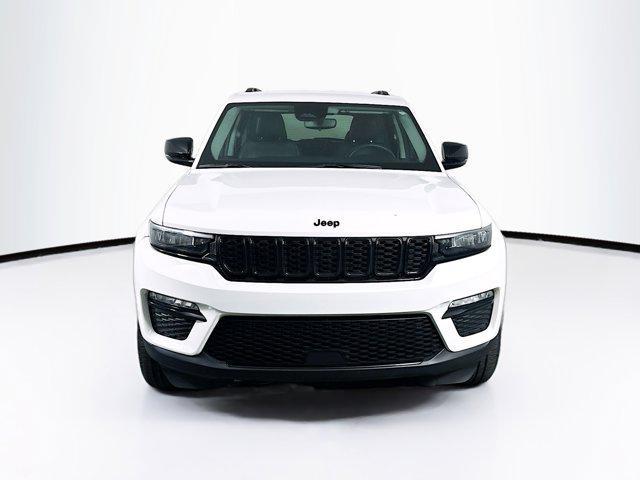 used 2023 Jeep Grand Cherokee car, priced at $25,487