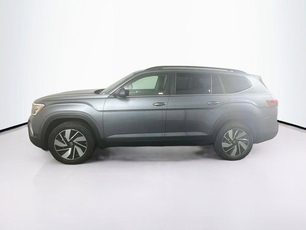 used 2025 Volkswagen Atlas car, priced at $30,722