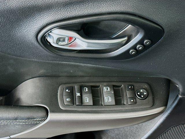 used 2022 Jeep Cherokee car, priced at $21,487