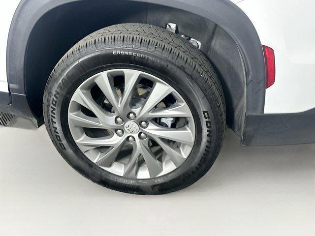 used 2025 Buick Enclave car, priced at $32,497