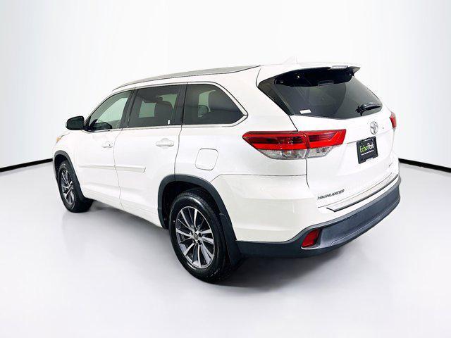 used 2018 Toyota Highlander car, priced at $20,487