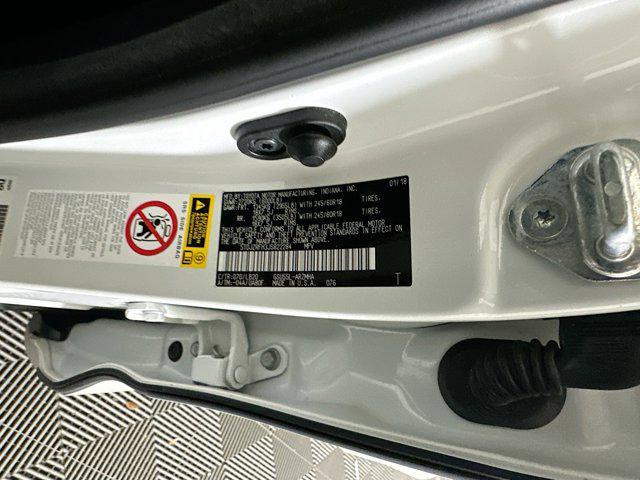 used 2018 Toyota Highlander car, priced at $20,487