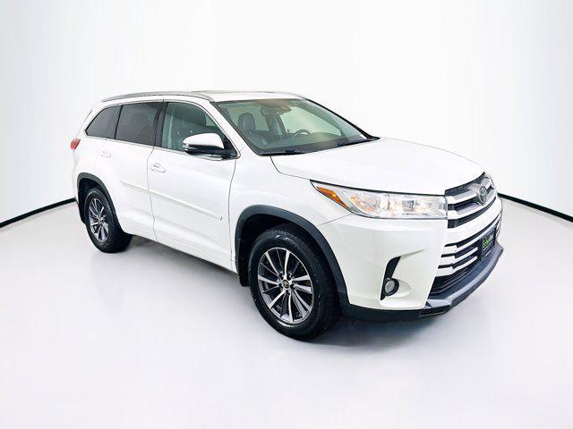 used 2018 Toyota Highlander car, priced at $20,487