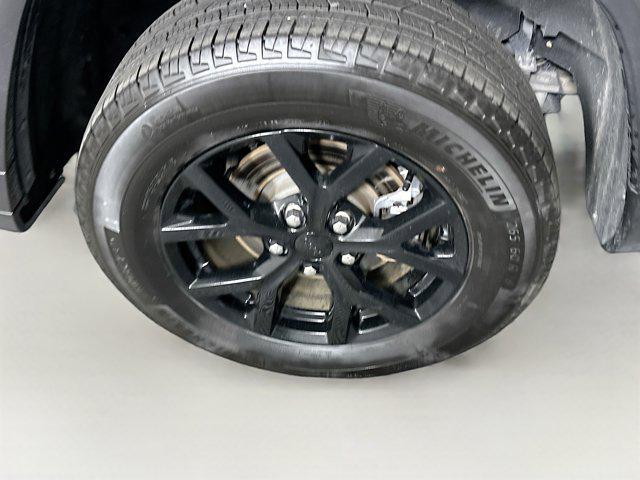 used 2025 Jeep Grand Cherokee car, priced at $31,622