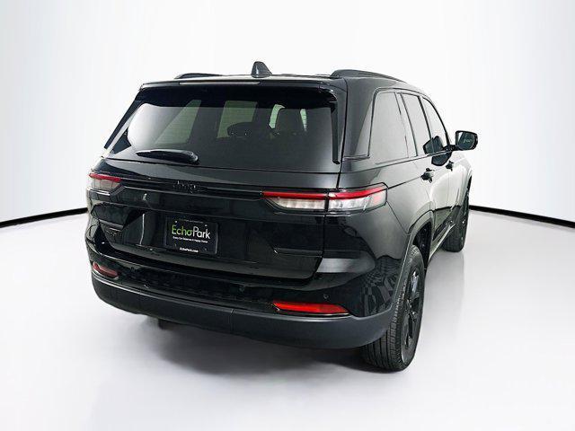 used 2025 Jeep Grand Cherokee car, priced at $31,622