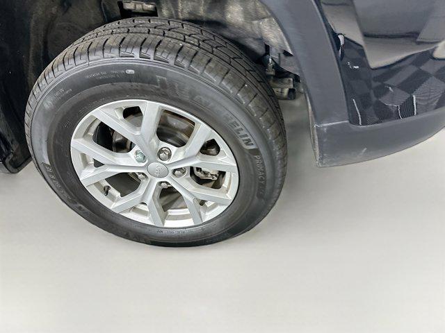 used 2023 Jeep Grand Cherokee car, priced at $30,697